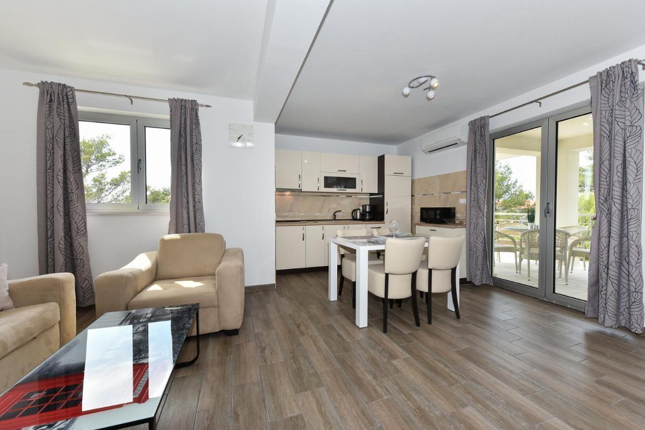 Apartmani Iva Vir Kültér fotó