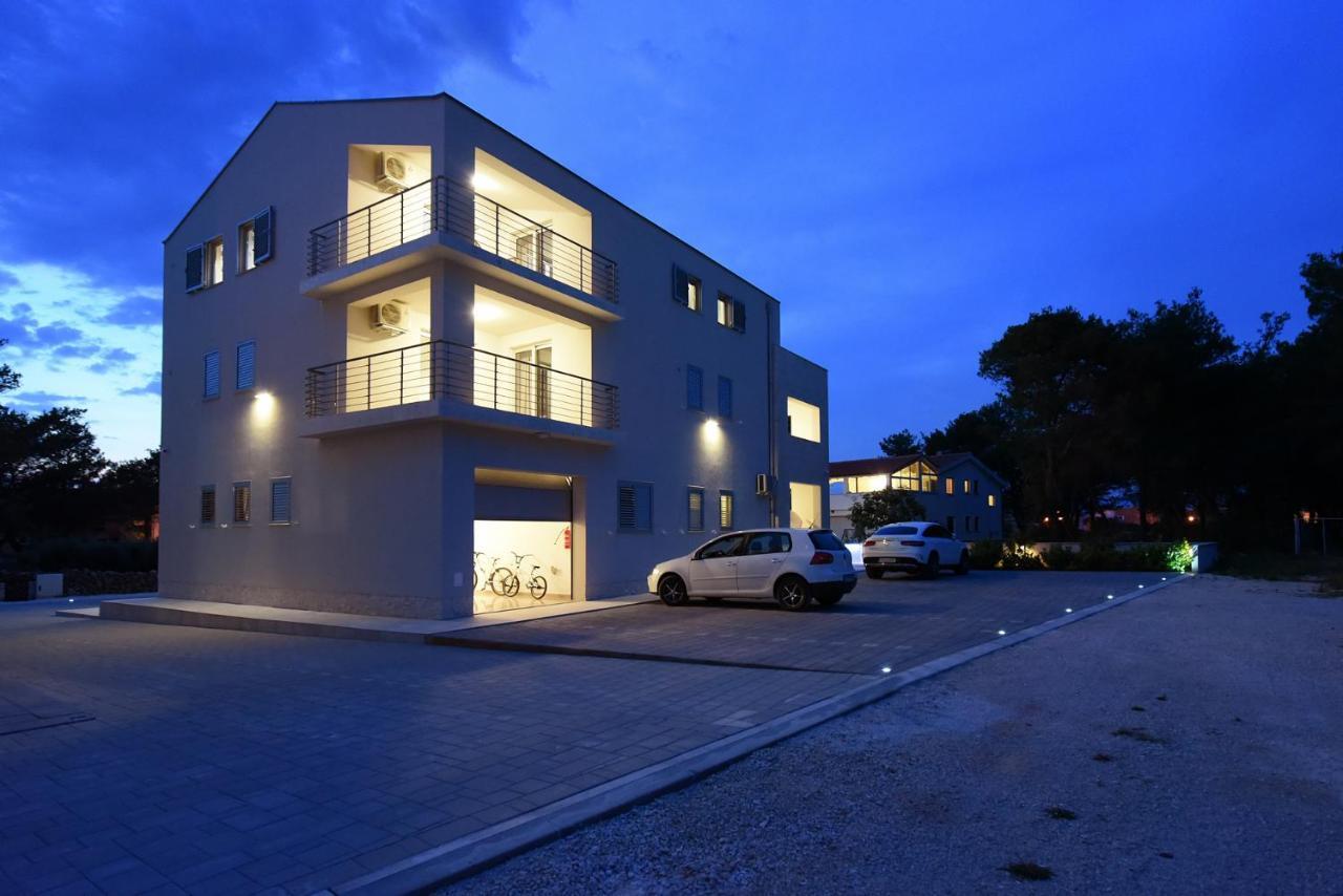 Apartmani Iva Vir Kültér fotó