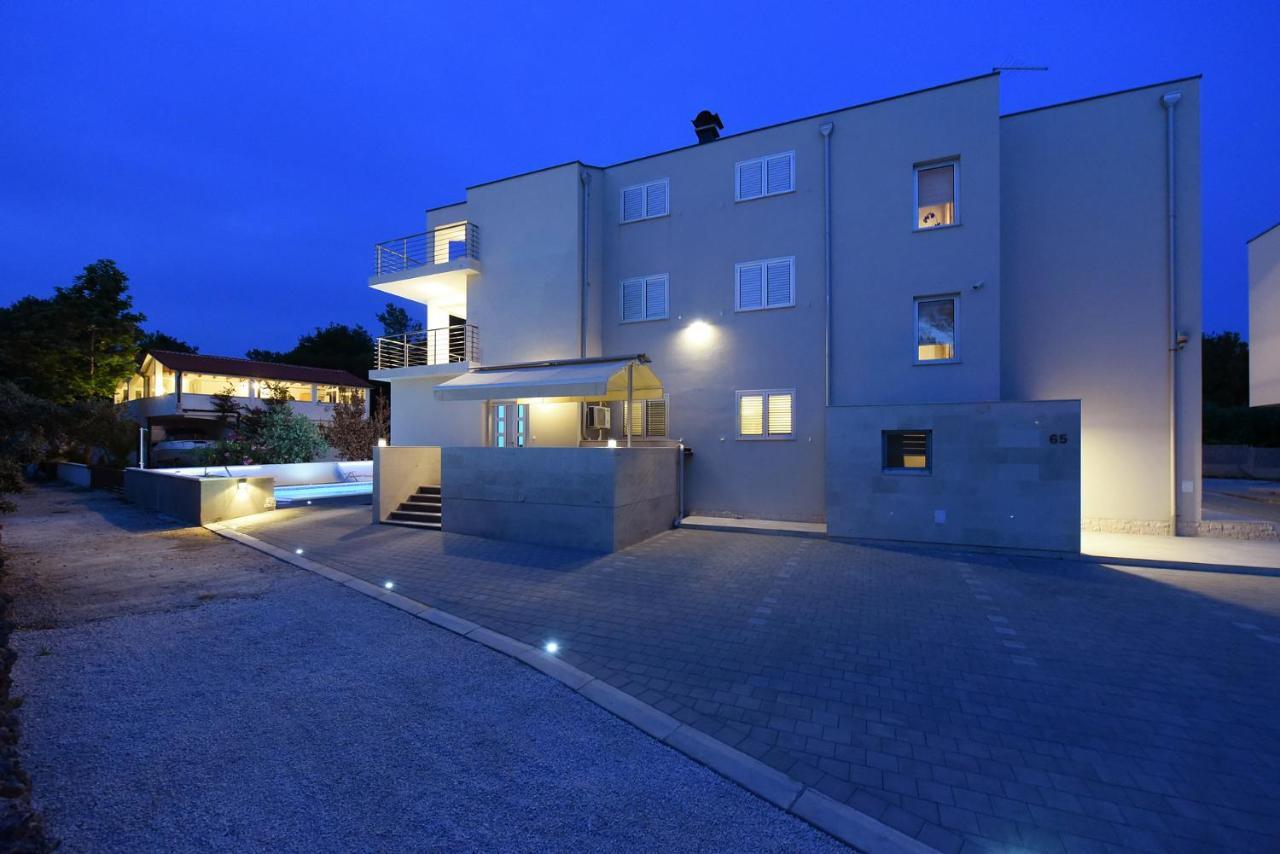 Apartmani Iva Vir Kültér fotó
