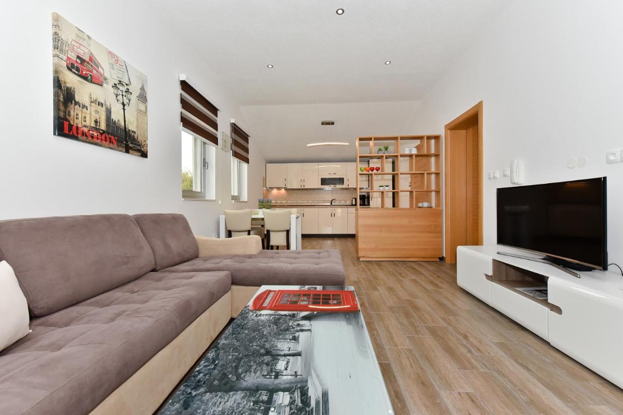 Apartmani Iva Vir Kültér fotó