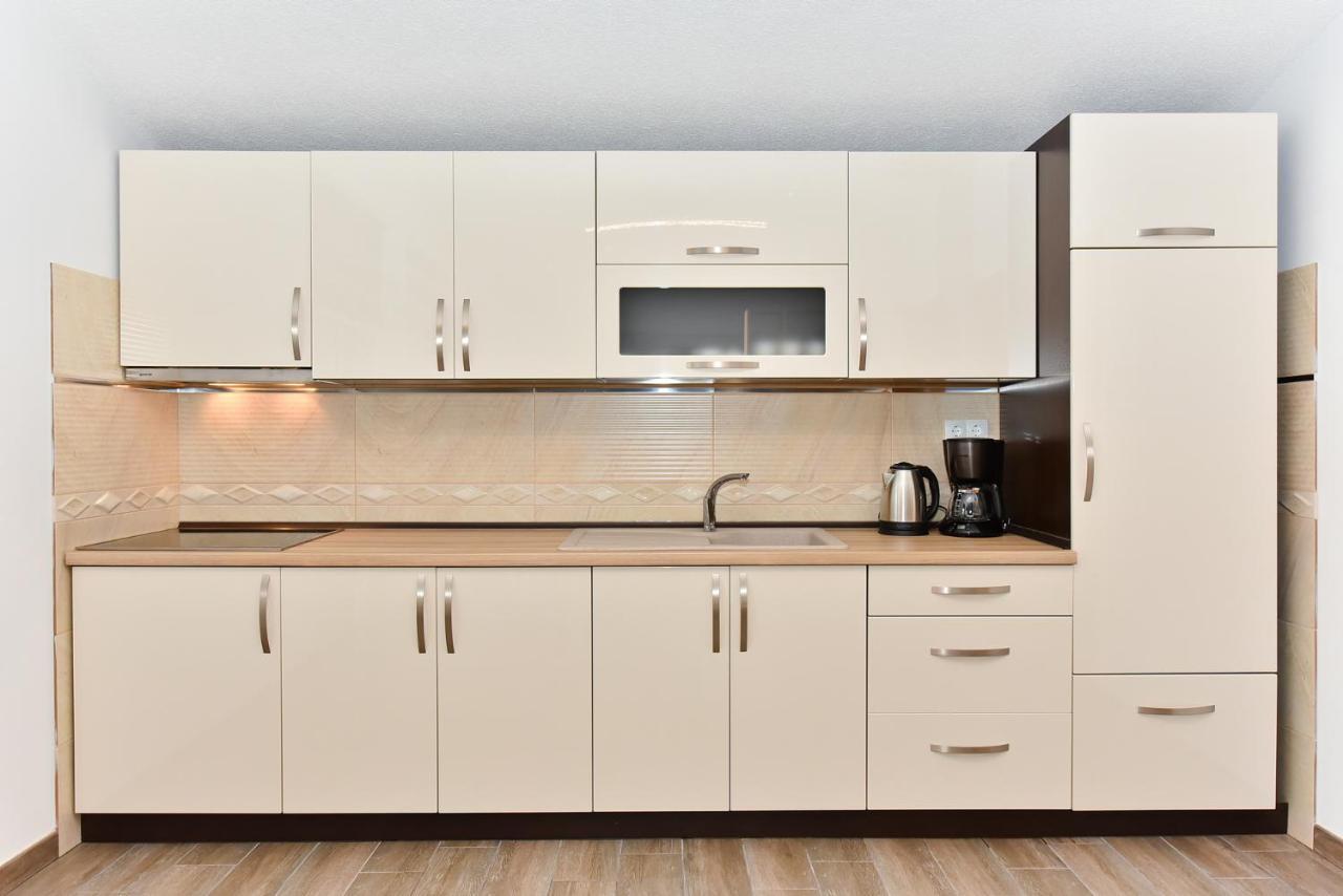 Apartmani Iva Vir Kültér fotó