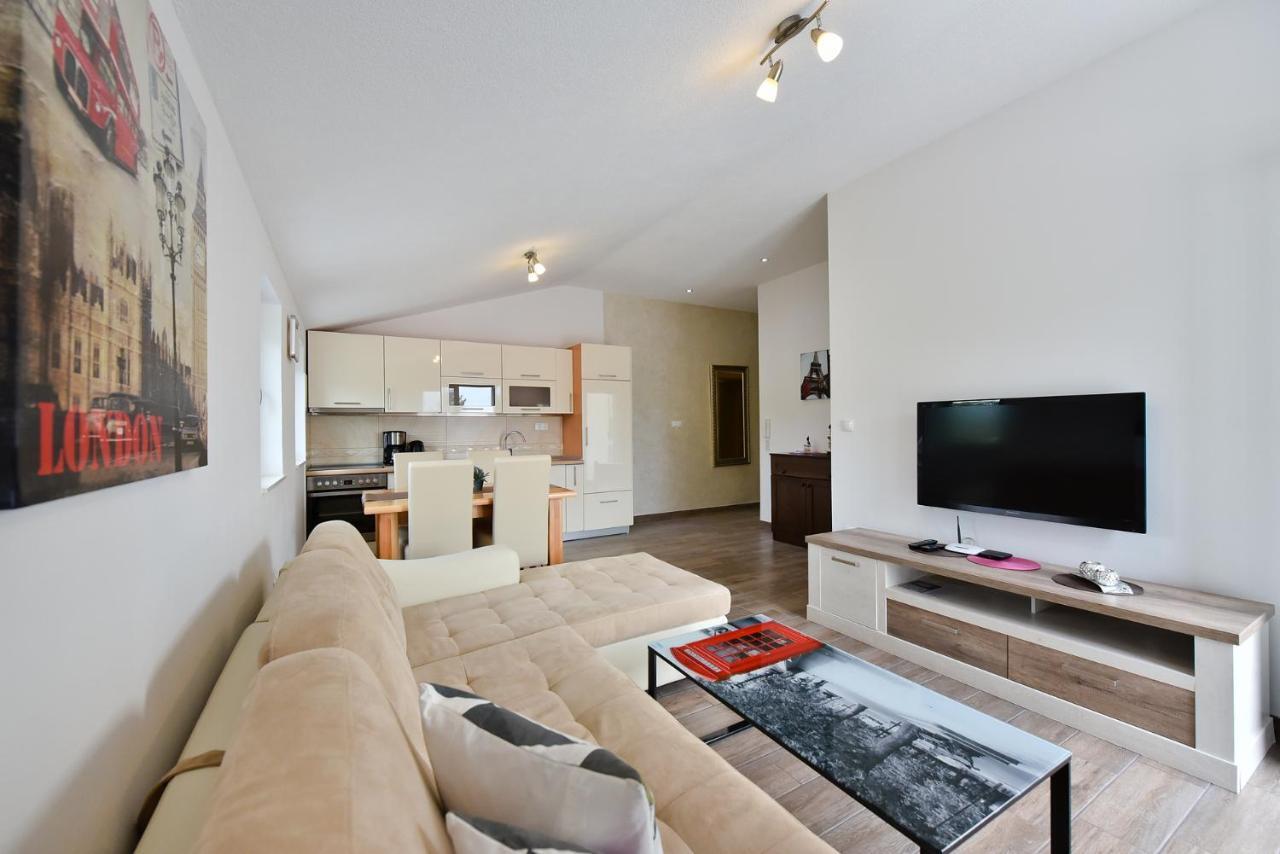 Apartmani Iva Vir Kültér fotó