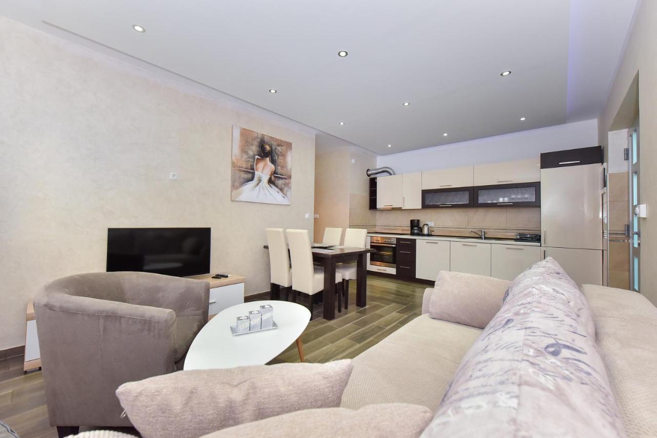 Apartmani Iva Vir Kültér fotó